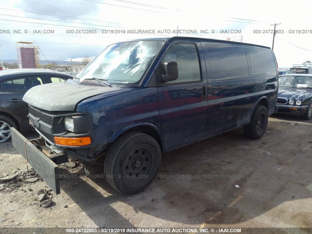 1GCEG15X631183206 - 2003 CHEVROLET EXPRESS G1500  BLUE photo 2