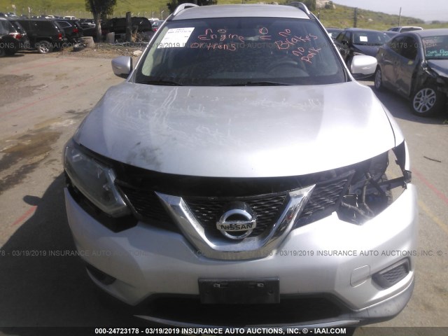 KNMAT2MT9FP582594 - 2015 NISSAN ROGUE S/SL/SV SILVER photo 6