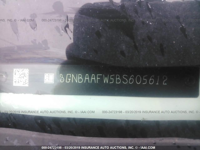 3GNBAAFW5BS605612 - 2011 CHEVROLET HHR LS BLACK photo 9