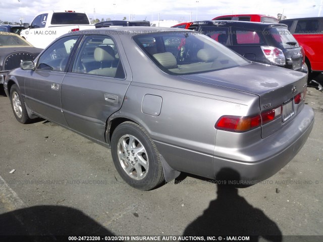 4T1BF22K2VU010395 - 1997 TOYOTA CAMRY CE/LE/XLE GOLD photo 3