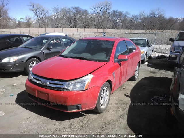 1FAHP33N98W103116 - 2008 FORD FOCUS SE/SEL/SES RED photo 2