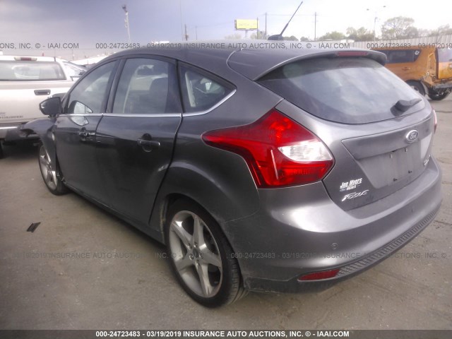 1FADP3N29EL259090 - 2014 FORD FOCUS TITANIUM GRAY photo 3