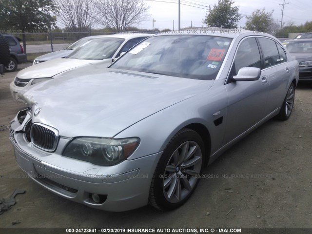 WBAHN83527DT73681 - 2007 BMW 750 SILVER photo 2