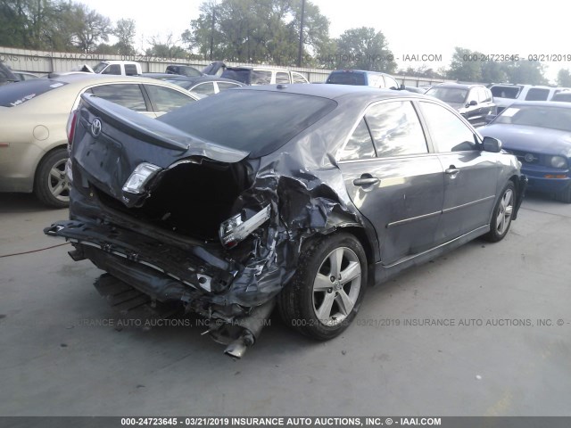 4T1BF3EK2BU733984 - 2011 TOYOTA CAMRY SE/LE/XLE GRAY photo 4