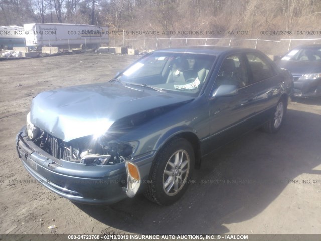 4T1BF28K51U964592 - 2001 TOYOTA CAMRY LE/XLE BLUE photo 2