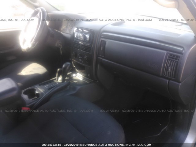 1J4GW48J34C160809 - 2004 JEEP GRAND CHEROKEE LAREDO/COLUMBIA/FREEDOM 银色 照片 5