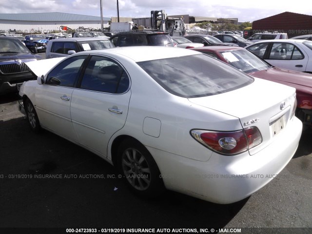 JTHBF30G520061111 - 2002 LEXUS ES 300 WHITE photo 3