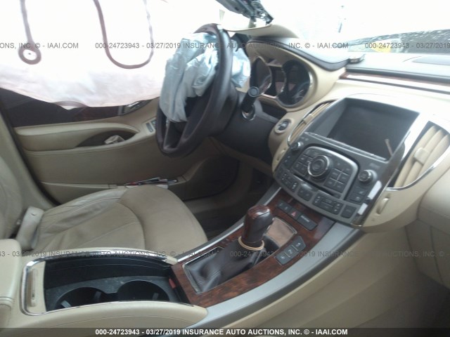 1G4GE5EV1AF205712 - 2010 BUICK LACROSSE CXS GRAY photo 5