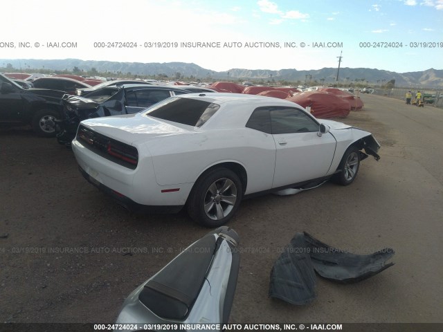 2C3CDZAG9FH775598 - 2015 DODGE CHALLENGER SXT WHITE photo 4