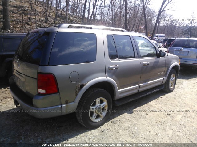 1FMDU73E72UA62217 - 2002 FORD EXPLORER XLT GOLD photo 4