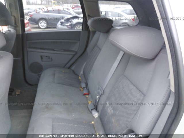 1J4GR48K66C113793 - 2006 JEEP GRAND CHEROKEE LAREDO/COLUMBIA/FREEDOM 银色 照片 8