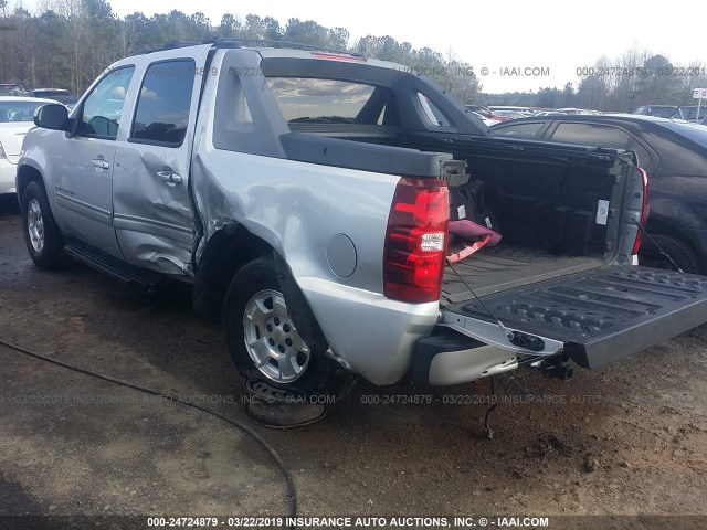 3GNMCEE07BG378322 - 2011 CHEVROLET AVALANCHE LS SILVER photo 3