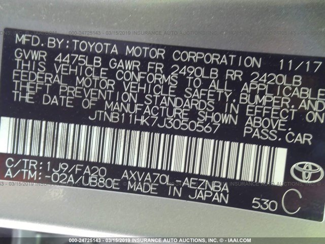 JTNB11HK7J3050567 - 2018 TOYOTA CAMRY L/LE/XLE/SE/XSE SILVER photo 9