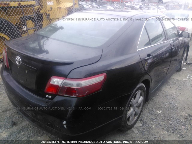 4T1BE46K38U762698 - 2008 TOYOTA CAMRY CE/LE/XLE/SE BLACK photo 4