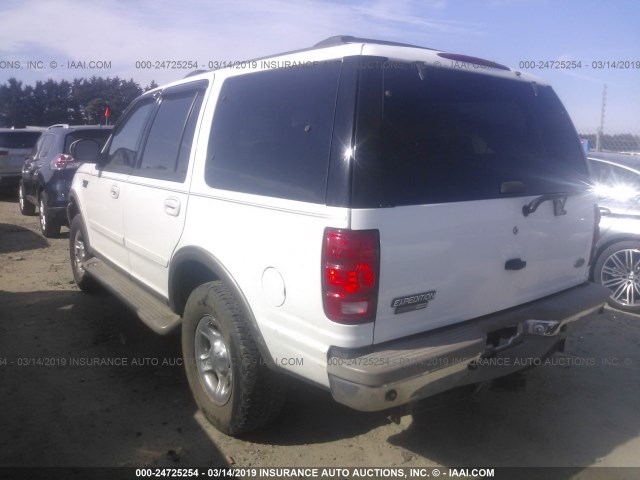 1FMFU18L82LA58924 - 2002 FORD EXPEDITION EDDIE BAUER WHITE photo 3