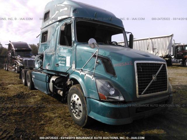 4V4NC9EJ5CN552737 - 2012 VOLVO VN GREEN photo 1