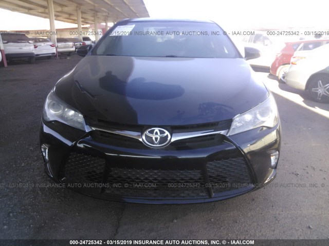 4T1BF1FK7GU553197 - 2016 TOYOTA CAMRY LE/XLE/SE/XSE BLACK photo 6