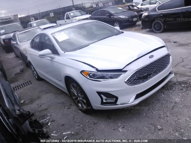 3FA6P0RU3KR138779 - 2019 FORD FUSION HYBRID WHITE photo 1