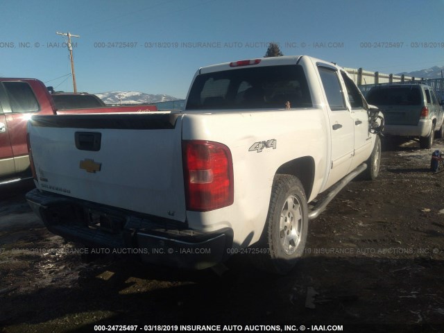 3GCPKSE35BG356451 - 2011 CHEVROLET SILVERADO K1500 LT WHITE photo 4