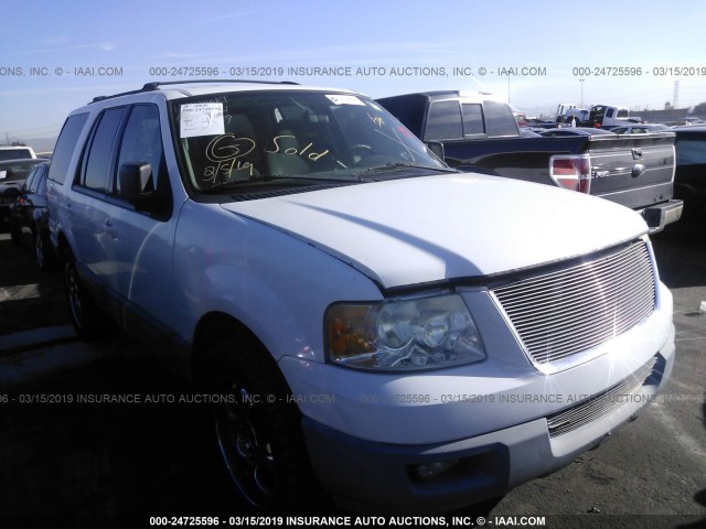 1FMRU15W13LC48254 - 2003 FORD EXPEDITION XLT WHITE photo 1