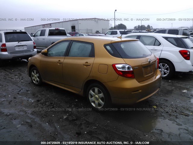 2T1KU40EX9C034983 - 2009 TOYOTA COROLLA MATRIX  GOLD photo 3