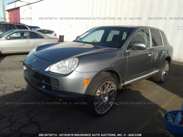 WP1AB29P74LA75341 - 2004 PORSCHE CAYENNE S SILVER photo 2