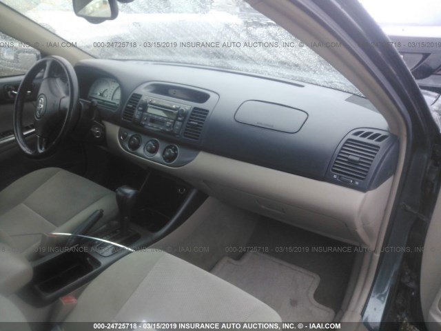4T1BE32KX3U700059 - 2003 TOYOTA CAMRY LE/XLE/SE GREEN photo 5