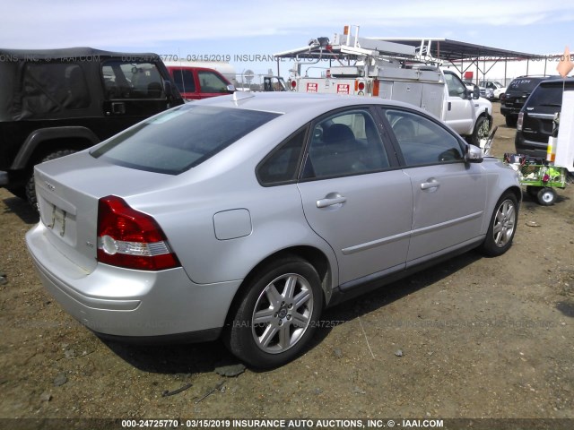 YV1MS382X72271255 - 2007 VOLVO S40 2.4I SILVER photo 4