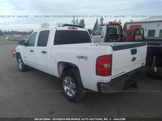 3GCUKUEJ5BG246349 - 2011 CHEVROLET SILVERADO K1500 HYBRID WHITE photo 3