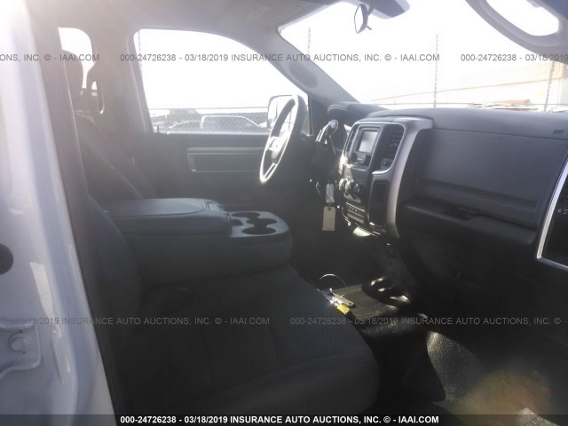 3C6UR5DL5JG245597 - 2018 RAM 2500 SLT Ağ foto 5