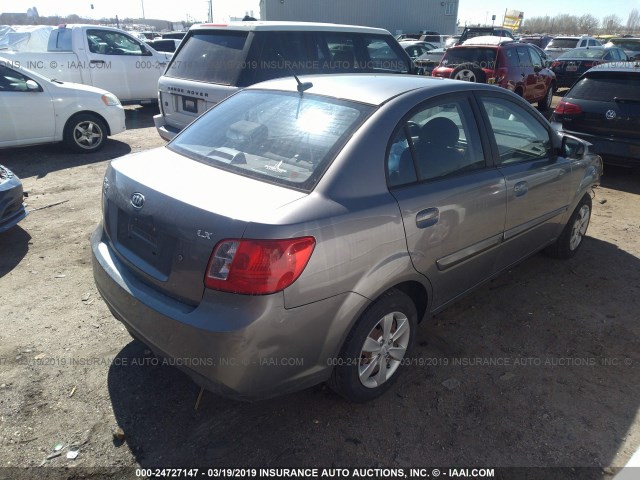 KNADH4A36B6910758 - 2011 KIA RIO LX/SX GRAY photo 4