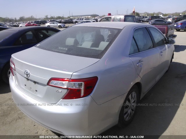 4T4BF1FK3ER402599 - 2014 TOYOTA CAMRY L/SE/LE/XLE SILVER photo 4