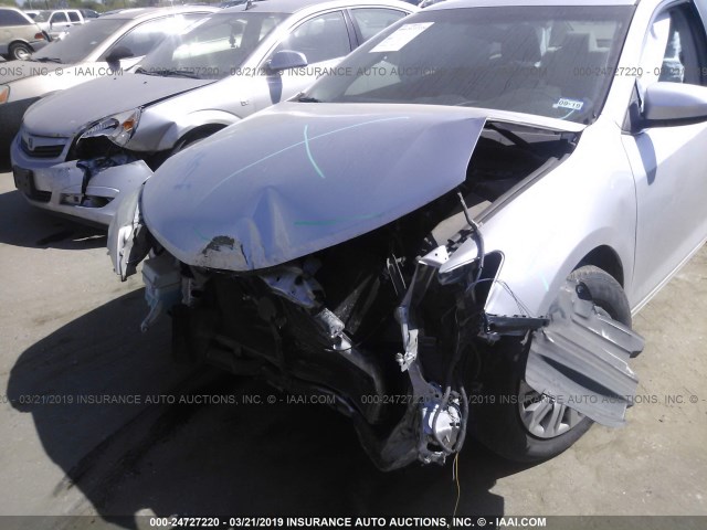 4T4BF1FK3ER402599 - 2014 TOYOTA CAMRY L/SE/LE/XLE SILVER photo 6
