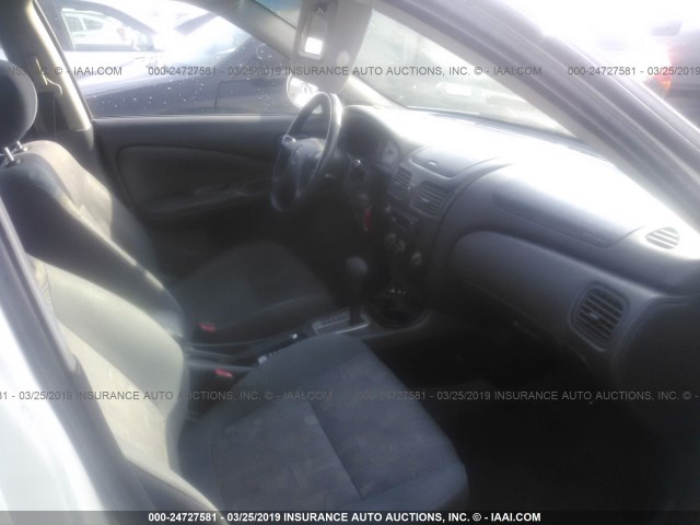 3N1BB51DX1L111258 - 2001 NISSAN SENTRA SE WHITE photo 5