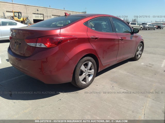 5NPDH4AE5DH248474 - 2013 HYUNDAI ELANTRA GLS/LIMITED RED photo 4