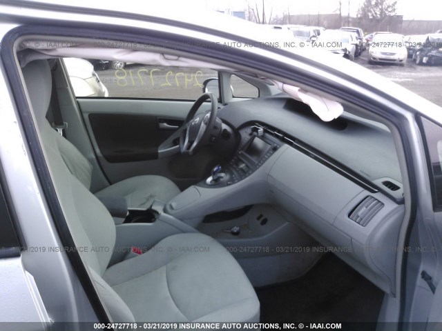 JTDKN3DU2A0111773 - 2010 TOYOTA PRIUS Gümüş foto 5