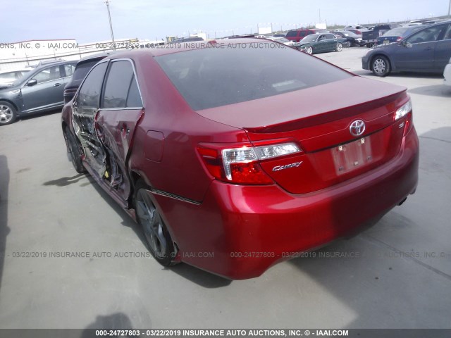 4T1BF1FK0CU624072 - 2012 TOYOTA CAMRY SE/LE/XLE RED photo 3