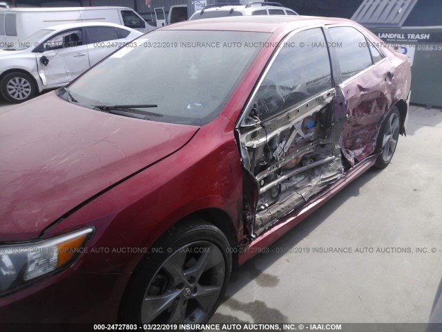 4T1BF1FK0CU624072 - 2012 TOYOTA CAMRY SE/LE/XLE RED photo 6