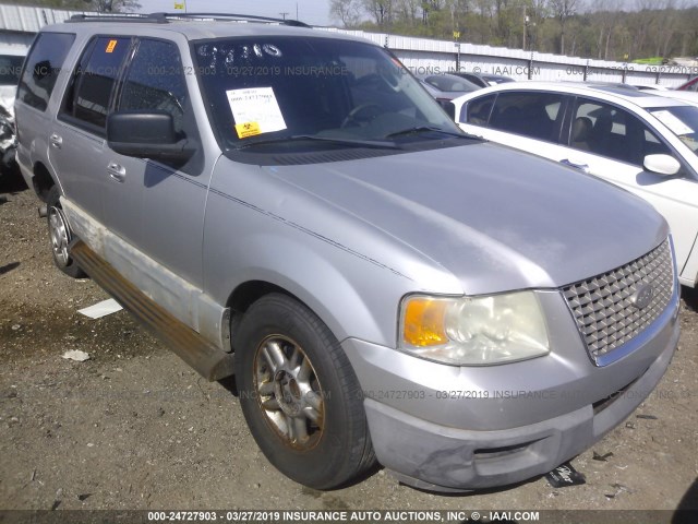 1FMRU15W23LC61966 - 2003 FORD EXPEDITION XLT SILVER photo 1