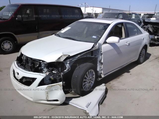 4T1BB46K37U014153 - 2007 TOYOTA CAMRY NEW GENERAT HYBRID WHITE photo 2