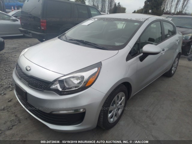 KNADM4A30G6001420 - 2016 KIA RIO LX SILVER photo 2