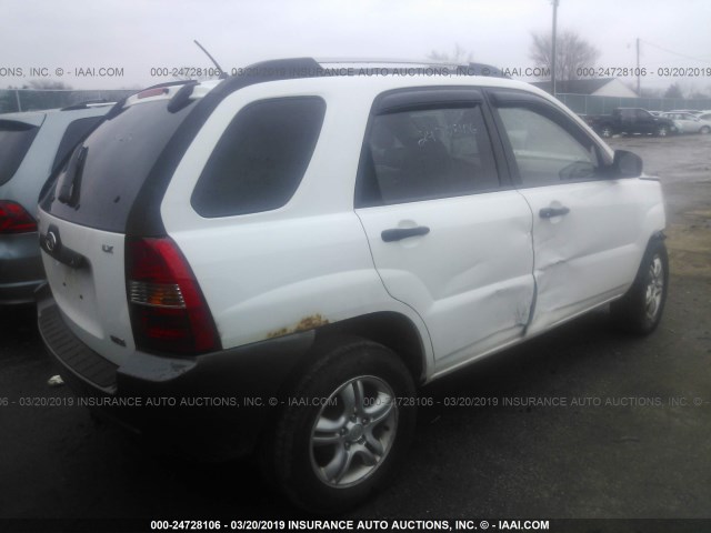 KNDJF723967143130 - 2006 KIA NEW SPORTAGE  WHITE photo 4