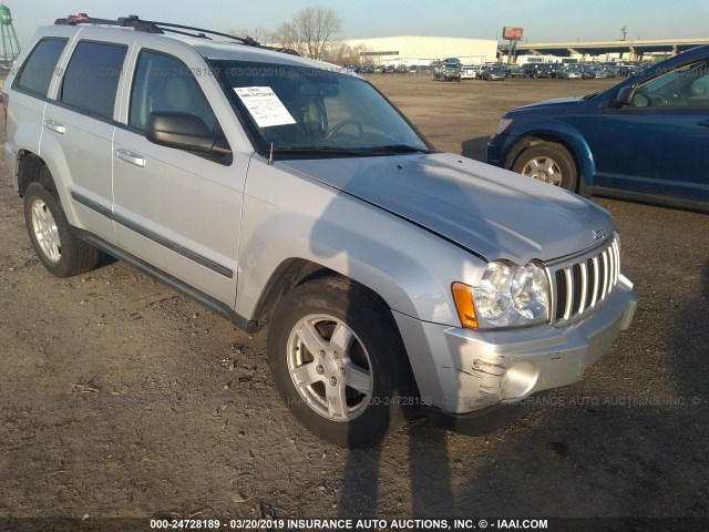 1J8GR48K27C544096 - 2007 JEEP GRAND CHEROKEE LAREDO/COLUMBIA/FREEDOM SILVER photo 1