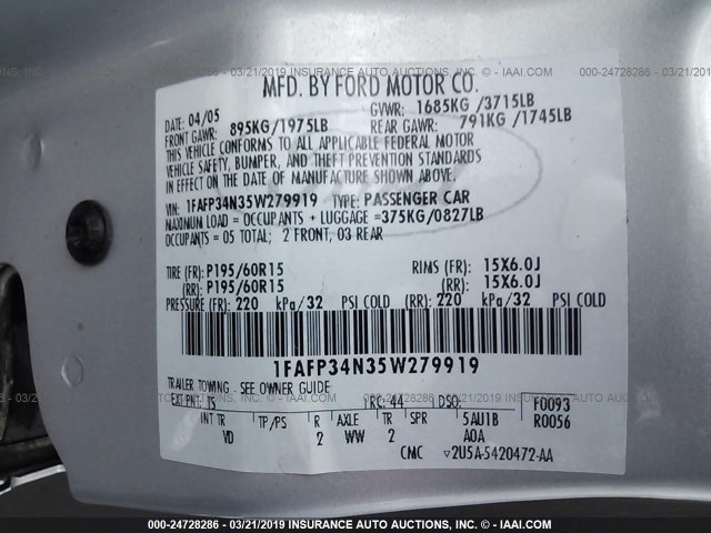 1FAFP34N35W279919 - 2005 FORD FOCUS ZX4 SILVER photo 9