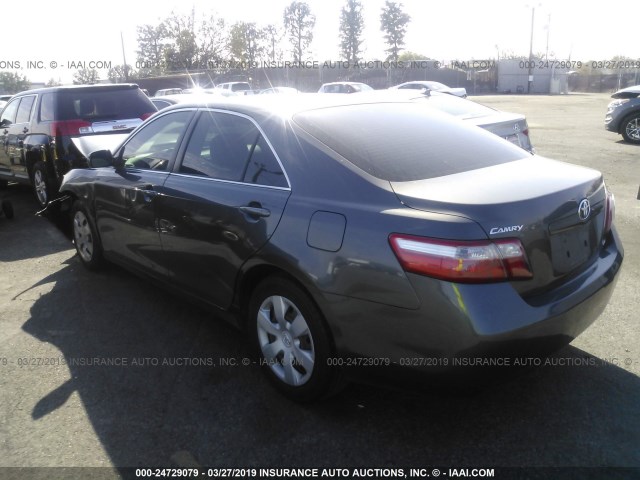 JTNBE46K673109299 - 2007 TOYOTA CAMRY NEW GENERAT CE/LE/XLE/SE GRAY photo 3