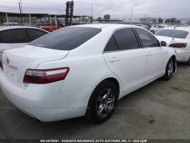 4T1BE46K77U698065 - 2007 TOYOTA CAMRY NEW GENERAT CE/LE/XLE/SE WHITE photo 4