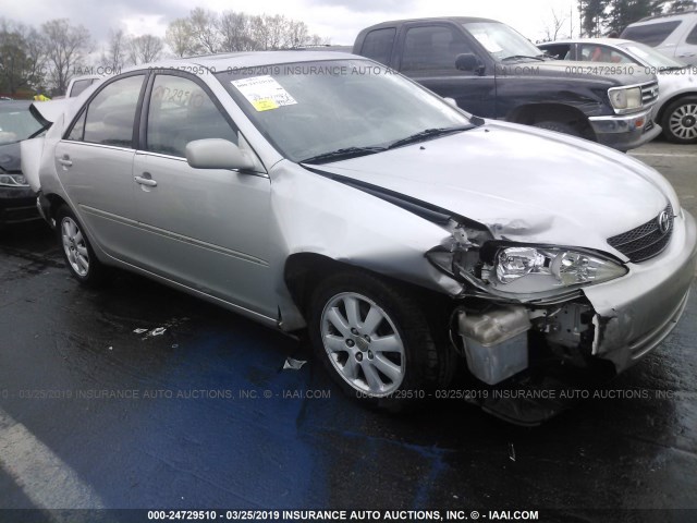 4T1BF30K54U081629 - 2004 TOYOTA CAMRY LE/XLE/SE SILVER photo 1