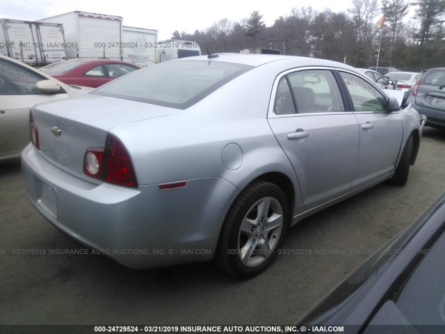 1G1ZG57B39F139436 - 2009 CHEVROLET MALIBU LS SILVER photo 4