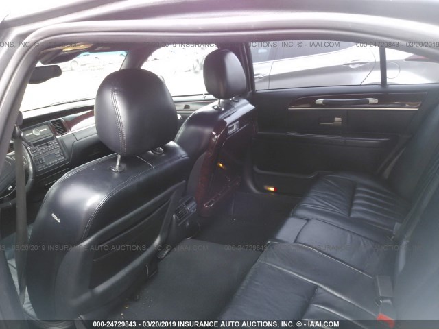 1LNHM84W44Y637223 - 2004 LINCOLN TOWN CAR EXECUTIVE L BLACK photo 8