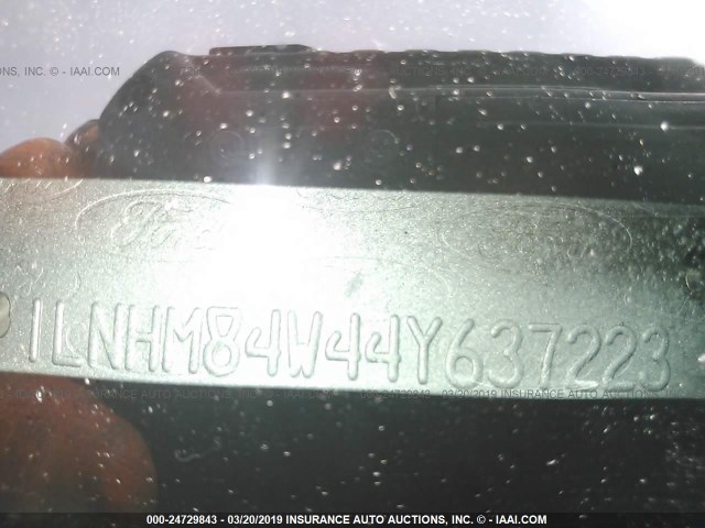 1LNHM84W44Y637223 - 2004 LINCOLN TOWN CAR EXECUTIVE L BLACK photo 9